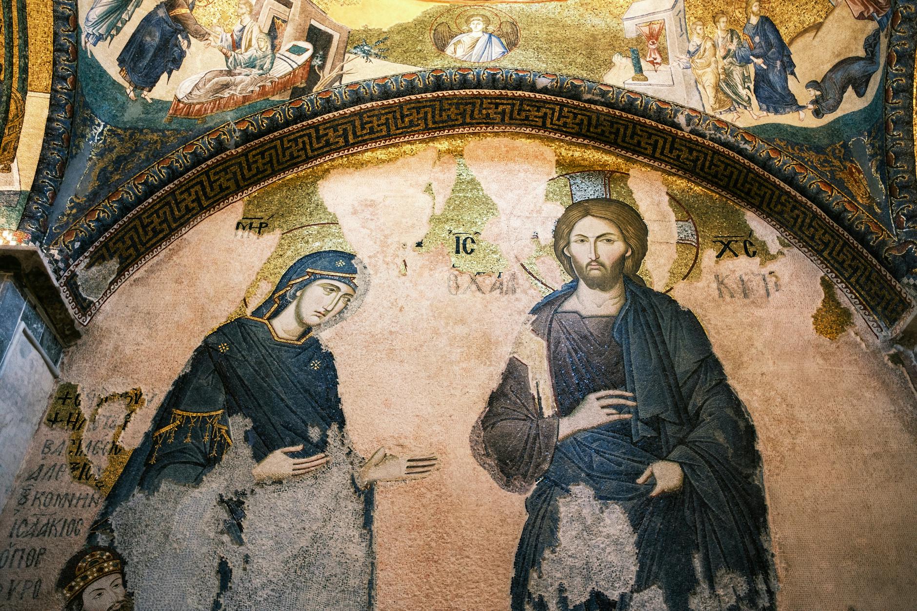 Mosaico de la Virgen María y Jesucristo en las paredes de Kariye.