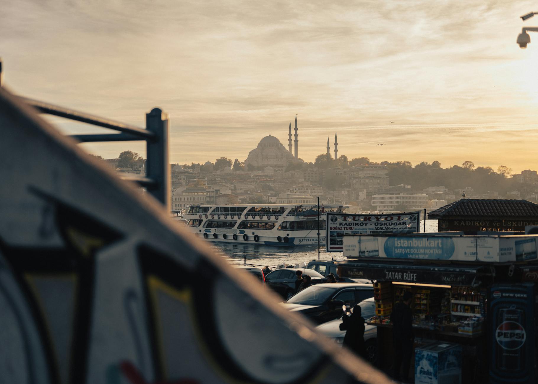 Cómo aprovechar la tarjeta Istanbulkart en transportes y comercios con precios y consejos de recarga